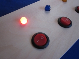 パチパチスイッチ横型点灯